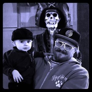 Meet your Posher, Phinious